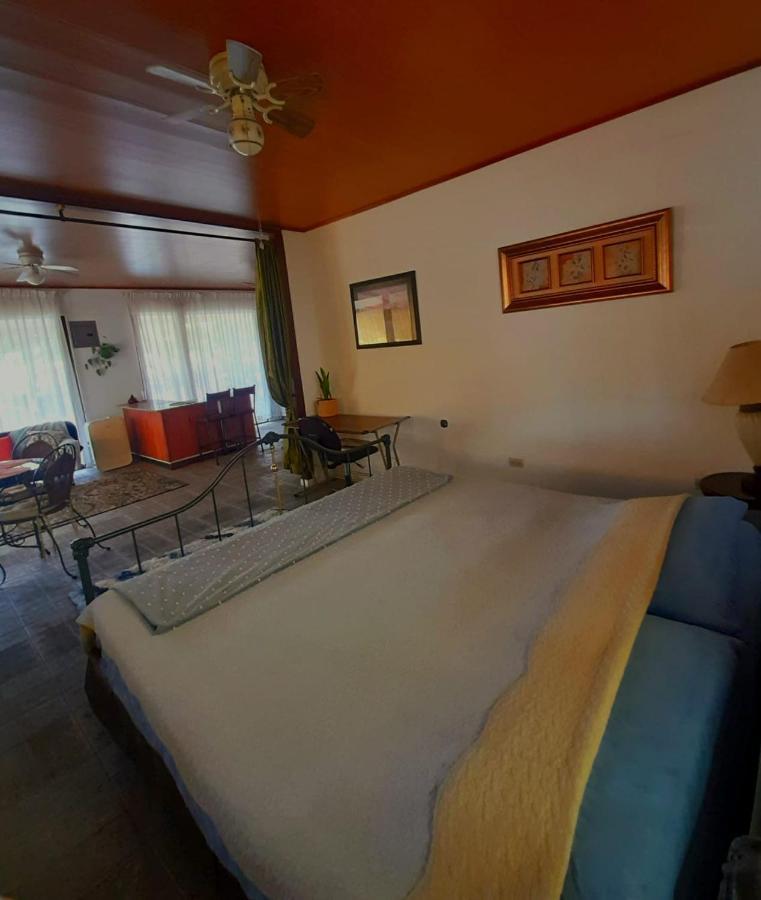 Nirvana Apartament Hostal Río Segundo 외부 사진